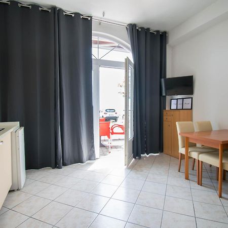 Apartments Manuela - Baška Voda Zewnętrze zdjęcie